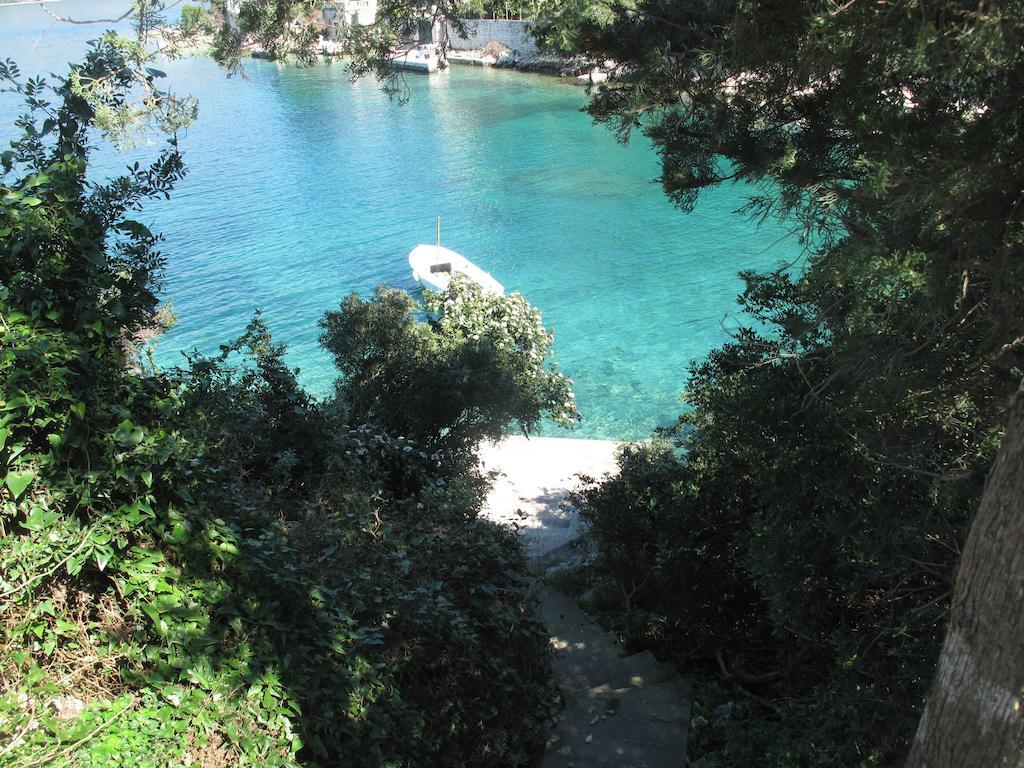 Apartments Zuvela Korčula Esterno foto